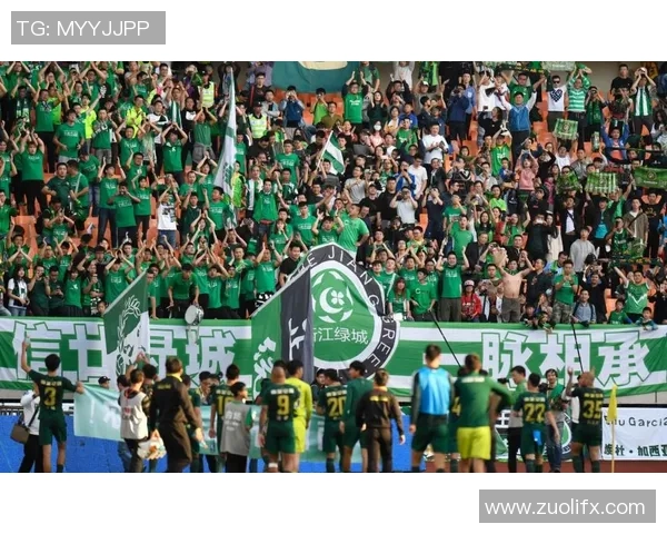 成都羽毛球队以53分领跑总决赛积分榜展现强劲实力