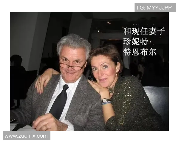 英格兰足球明星欧文的妻子揭秘她的生活与事业成就